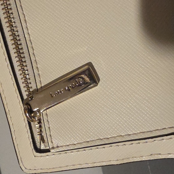KATE SPADE NEW YORK Cream Bifold Wallet - Picture 6 of 12